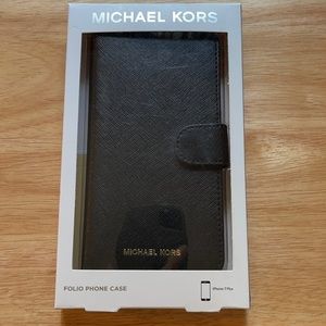 Michael Kors iPhone 7 Plus Folio Phone Case